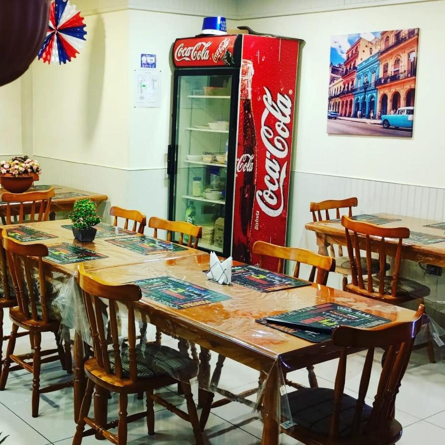 Hostal Del Tuto Punta Arenas Buitenkant foto